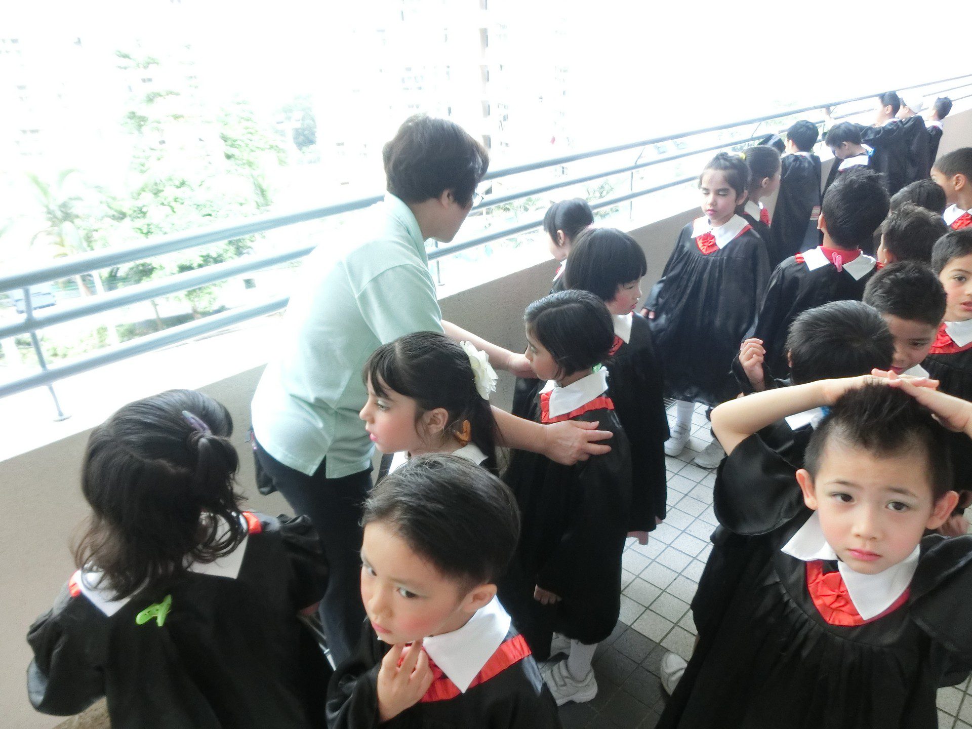 2014-15逸東幼稚園畢業典禮服務